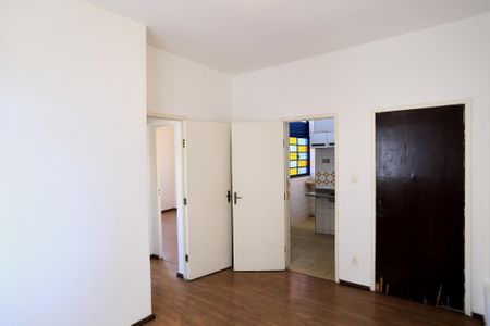 Sala de apartamento à venda com 2 quartos, 55m² em Santa Tereza, Belo Horizonte