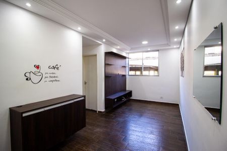 Sala de apartamento para alugar com 2 quartos, 50m² em Parque Reserva Fazenda Imperial, Votorantim