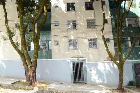 Apartamento para alugar com 54m², 2 quartos e 1 vagaFachada do Prédio