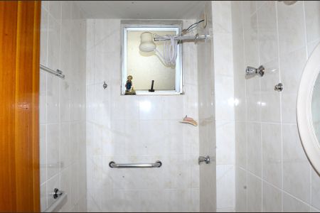 Apartamento para alugar com 54m², 2 quartos e 1 vagaBanheiro Corredor