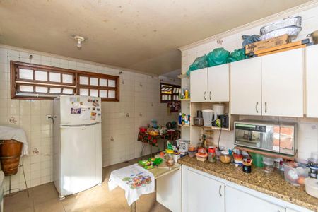 Casa para alugar com 400m², 3 quartos e sem vagaCozinha