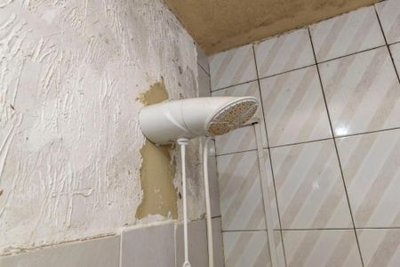 Casa para alugar com 400m², 3 quartos e sem vagaBanheiro da Suíte 1