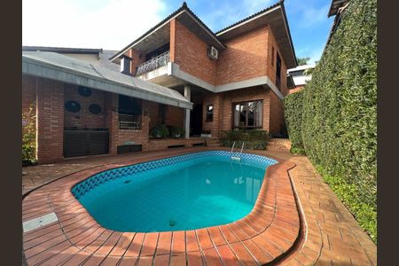 Casa à venda com 416m², 4 quartos e 2 vagasÁrea externa