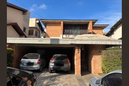 Casa à venda com 416m², 4 quartos e 2 vagasFachada