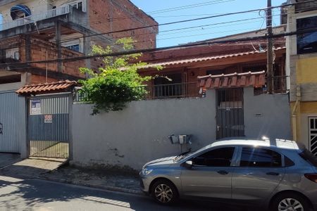 Casa para alugar com 62m², 2 quartos e 3 vagasFachada 