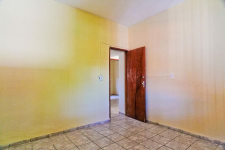 Casa para alugar com 62m², 2 quartos e 3 vagasQuarto 2