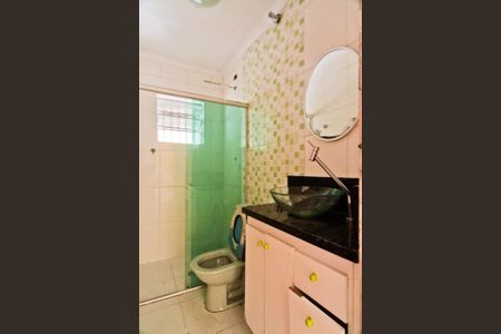 Casa para alugar com 62m², 2 quartos e 3 vagasBanheiro