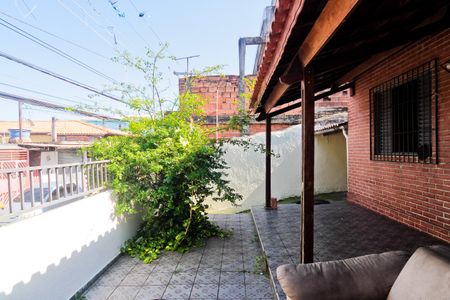 Casa para alugar com 62m², 2 quartos e 3 vagasÁrea externa