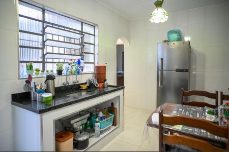 Casa à venda com 90m², 1 quarto e 10 vagas Casa à venda com 90m², 1 quarto e 10 vagasCozinha