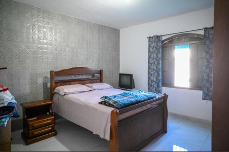 Casa à venda com 90m², 1 quarto e 10 vagas Casa à venda com 90m², 1 quarto e 10 vagasQuarto