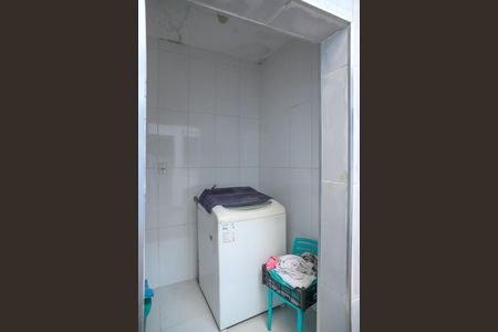 Casa à venda com 90m², 1 quarto e 10 vagas Casa à venda com 90m², 1 quarto e 10 vagasÁrea de Serviço
