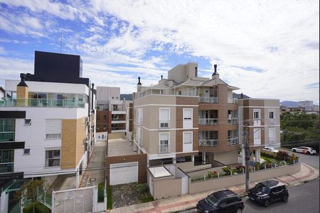 Quarto 1 - vista de apartamento para alugar com 2 quartos, 94m² em Lagoa Pequena, Florianópolis