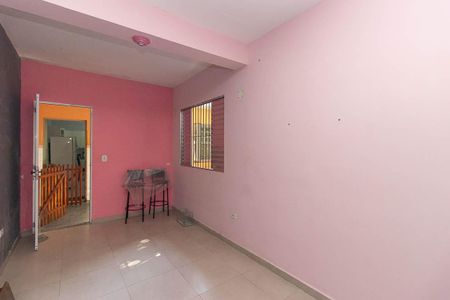 Casa à venda com 207m², 3 quartos e 3 vagasQuarto Suíte