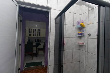 Banheiro de casa à venda com 3 quartos, 207m² em Vila Gustavo, São Paulo