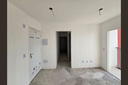 Sala  de apartamento à venda com 2 quartos, 44m² em Jardim Aida, Guarulhos