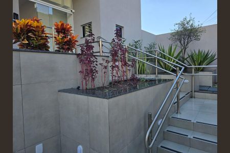 Apartamento à venda com 44m², 2 quartos e 1 vagaÁrea comum