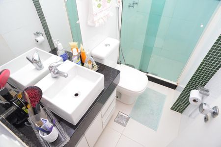 Apartamento à venda com 79m², 3 quartos e 1 vagaBanheiro Social