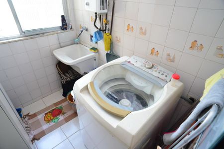 Apartamento à venda com 79m², 3 quartos e 1 vagaÁrea de Serviço