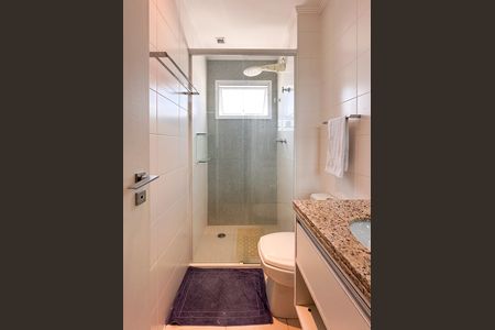 Apartamento à venda com 70m², 2 quartos e 2 vagas Apartamento à venda com 70m², 2 quartos e 2 vagasBanheiro Social