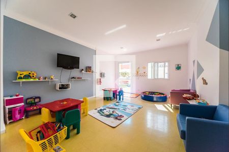 Apartamento à venda com 70m², 2 quartos e 2 vagas Apartamento à venda com 70m², 2 quartos e 2 vagasÁrea comum - Playground