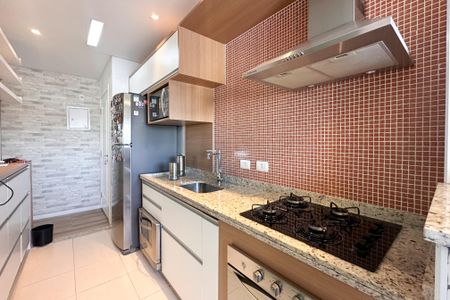 Apartamento à venda com 70m², 2 quartos e 2 vagas Apartamento à venda com 70m², 2 quartos e 2 vagasCozinha