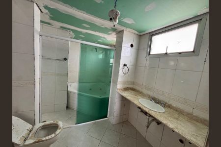 Apartamento à venda com 180m², 4 quartos e 2 vagas Apartamento à venda com 180m², 4 quartos e 2 vagasFoto 16