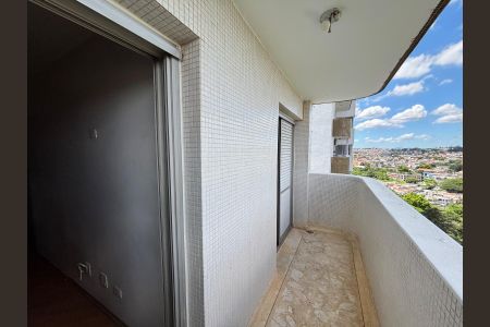 Apartamento à venda com 180m², 4 quartos e 2 vagas Apartamento à venda com 180m², 4 quartos e 2 vagasFoto 14
