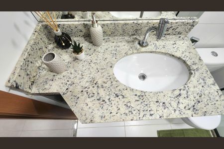 Apartamento para alugar com 66m², 2 quartos e 1 vagaBanheiro Suíte 2