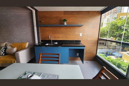 Apartamento para alugar com 66m², 2 quartos e 1 vagaSala 