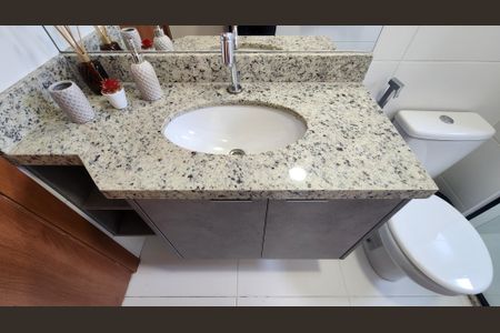 Apartamento para alugar com 66m², 2 quartos e 1 vagaBanheiro Social 