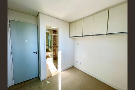 Apartamento à venda com 70m², 2 quartos e 1 vagaQuarto Suíte