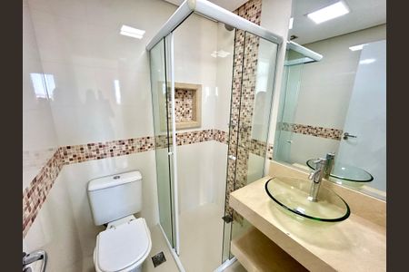 Apartamento à venda com 70m², 2 quartos e 1 vagaBanheiro 1