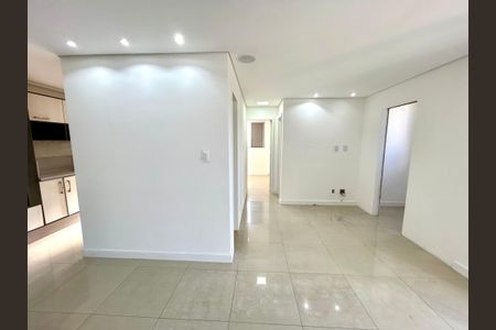 Apartamento à venda com 70m², 2 quartos e 1 vagaSala
