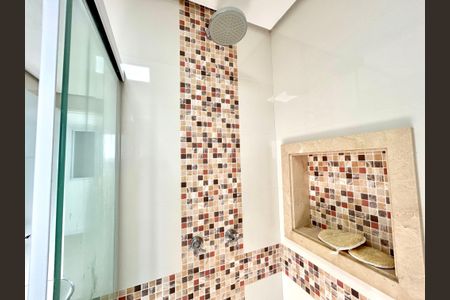 Apartamento à venda com 70m², 2 quartos e 1 vagaBanheiro da Suíte