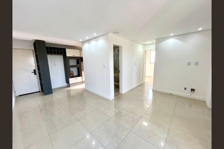 Sala de apartamento para alugar com 2 quartos, 70m² em Vila Moreira, Guarulhos