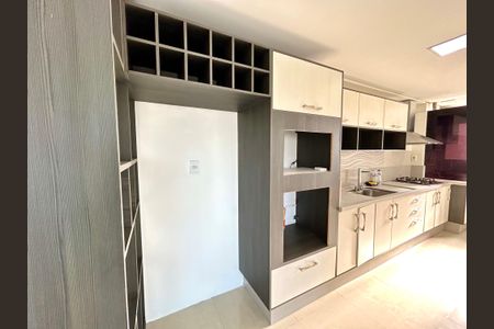 Apartamento à venda com 70m², 2 quartos e 1 vagaCozinha