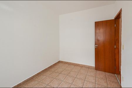 Apartamento à venda com 54m², 2 quartos e 2 vagasQuarto 2