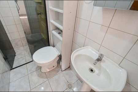 Apartamento à venda com 54m², 2 quartos e 2 vagasBanheiro Social
