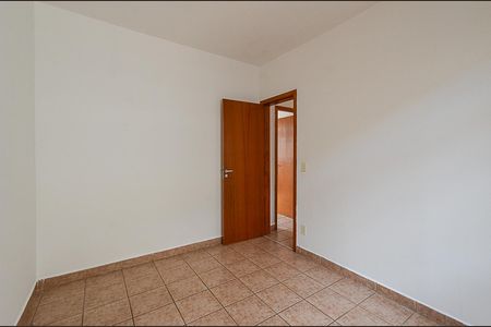 Apartamento à venda com 54m², 2 quartos e 2 vagasQuarto 2