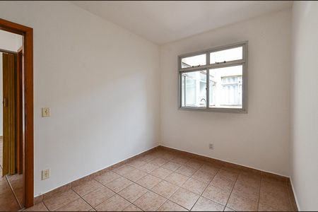 Apartamento à venda com 54m², 2 quartos e 2 vagasQuarto 2
