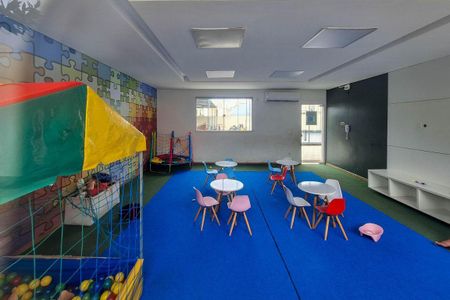 Apartamento para alugar com 47m², 2 quartos e 1 vaga