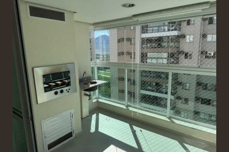 Apartamento à venda com 124m², 3 quartos e 2 vagas