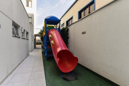 Apartamento à venda com 83m², 3 quartos e 2 vagasÁrea comum - Playground
