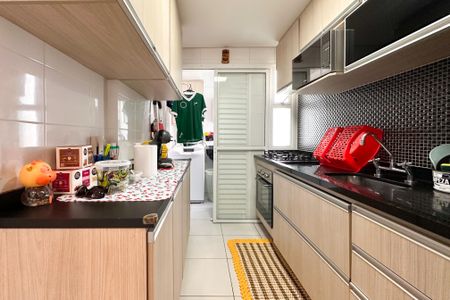Apartamento à venda com 83m², 3 quartos e 2 vagasCozinha