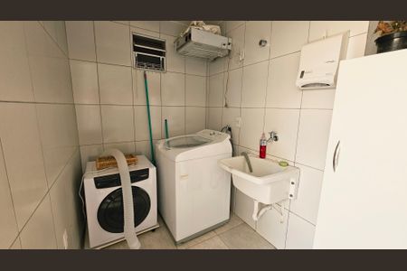 Casa à venda com 3 quartos, 260m² em Jardim Cica, Jundiaí