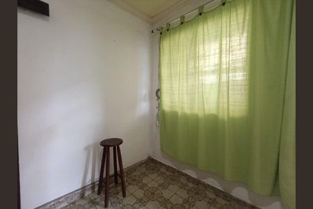 Casa para alugar com 3 quartos, 200m² em Caonze, Nova Iguaçu
