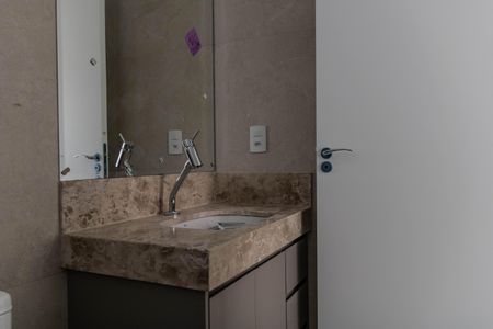 Apartamento à venda com 321m², 3 quartos e 2 vagasBanheiro da Suíte