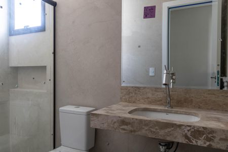 Apartamento à venda com 92m², 3 quartos e 2 vagasBanheiro Social