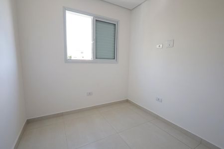Apartamento à venda com 77m², 2 quartos e 1 vagaQuarto 2