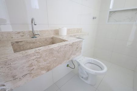 Apartamento à venda com 77m², 2 quartos e 1 vagaBanheiro 1